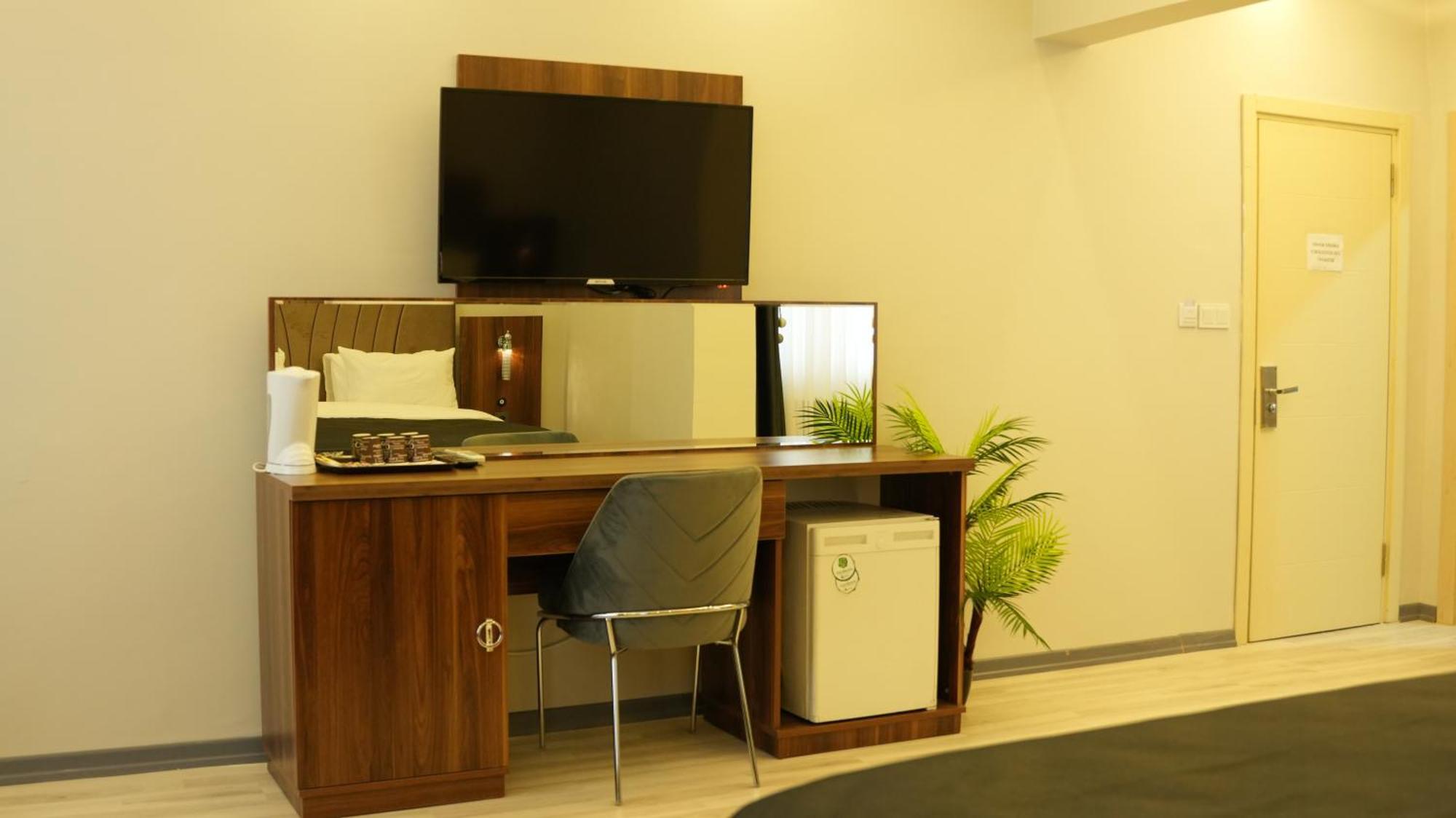 Grand Krone Hotel Çınarcık Buitenkant foto